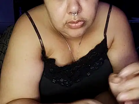 xlatinastar online show from February 15, 2026, 6:10 am