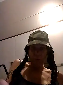 Lollacum3l online show from October 14, 2025, 9:59 pm