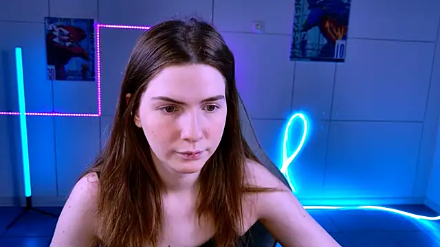 AliceCUNTach online show from October 9, 2025, 5:05 am