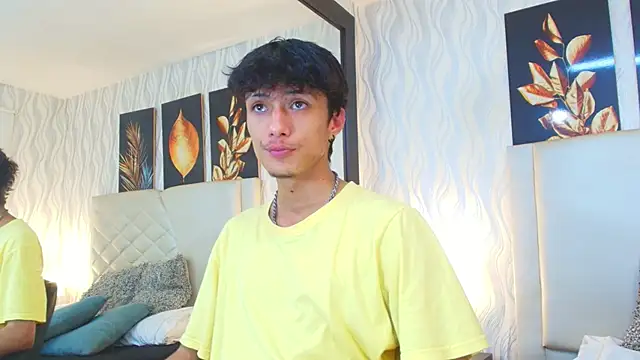 Lean Portman online show from November 12, 2025, 9:25 pm