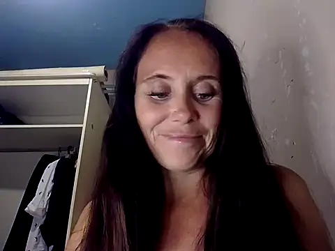 Snapshot of MerelinMILf chatting on September 20, 2025, 7:04 pm MerelinMILf online show from September 20, 2025, 7:04 pm