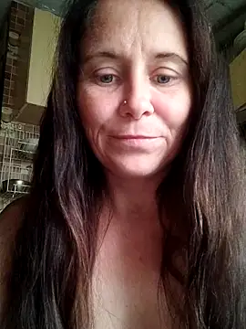 Snapshot of MerelinMILf chatting on October 27, 2025, 9:46 am MerelinMILf online show from October 27, 2025, 9:46 am