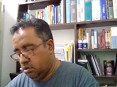 HomHot47 online show from September 28, 2025, 2:28 am