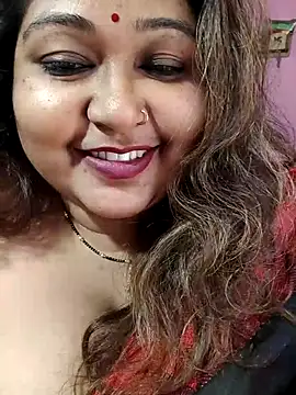 Snapshot of hotbhabhi011 chatting on February 3, 2026, 2:53 am hotbhabhi011 online show from February 3, 2026, 2:53 am