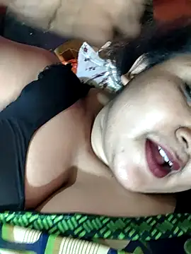 Snapshot of hotbhabhi011 chatting on March 12, 2026, 2:01 pm hotbhabhi011 online show from March 12, 2026, 2:01 pm