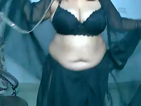 Snapshot of mrymlove chatting on September 22, 2025, 5:04 pm mrymlove online show from September 22, 2025, 5:04 pm