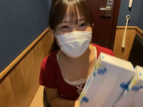 Snapshot of hikiwarinatto_xoxo chatting on September 21, 2025, 5:42 am hikiwarinatto xoxo online show from September 21, 2025, 5:42 am