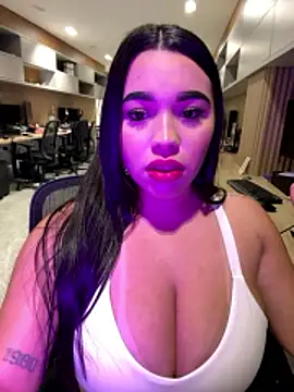 SofiaWildee online show from January 8, 2026, 1:30 am