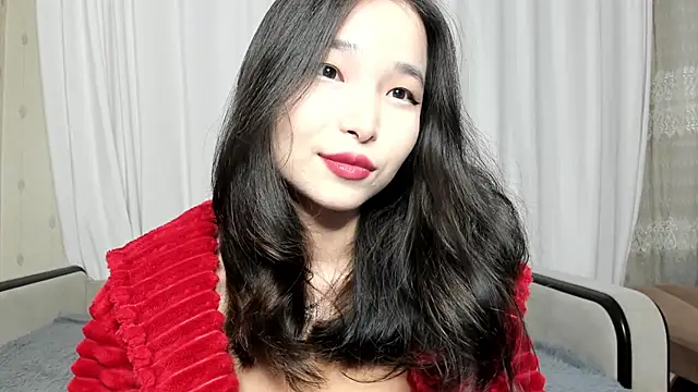 Soyun Mia online show from September 21, 2025, 2:19 pm