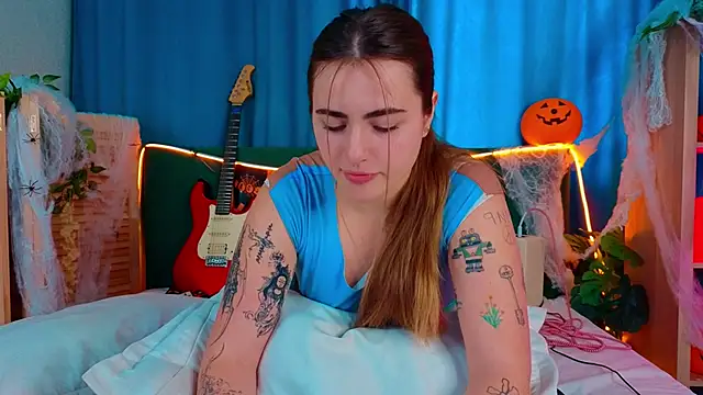 EllaParker online show from October 24, 2025, 8:55 am