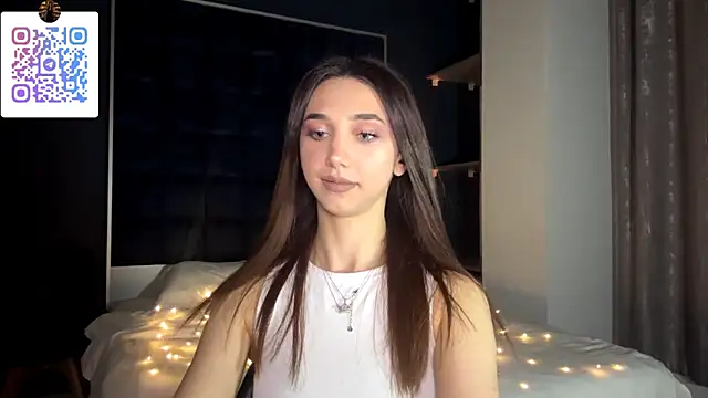 LinaMour online show from March 2, 2026, 10:27 pm