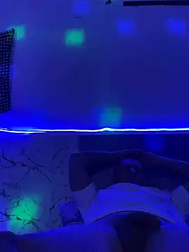 Snapshot of babyke23 chatting on March 28, 2026, 1:27 am babyke23 online show from March 28, 2026, 1:27 am