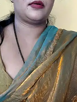 Snapshot of Angel0731 chatting on April 4, 2026, 8:17 pm Angel0731 online show from April 4, 2026, 8:17 pm