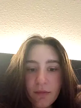 freakylittlebitch69 online show from September 23, 2025, 8:12 pm