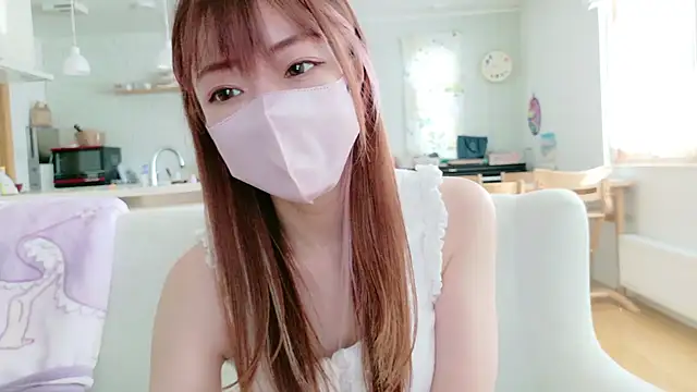 SUZU 1201 online show from February 12, 2026, 12:38 am