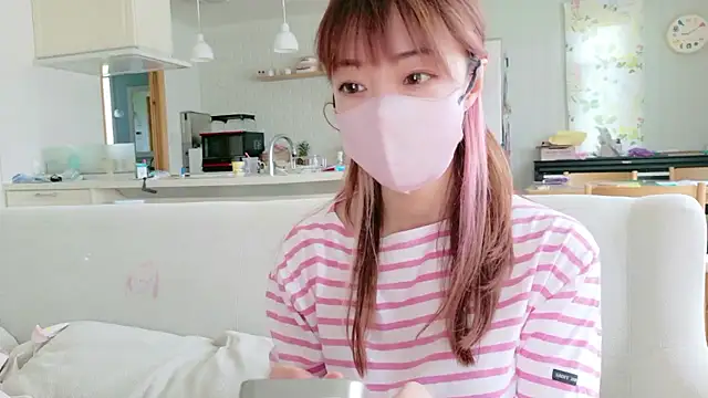 Snapshot of SUZU_1201 chatting on June 11, 2026, 12:08 am SUZU 1201 online show from June 11, 2026, 12:08 am