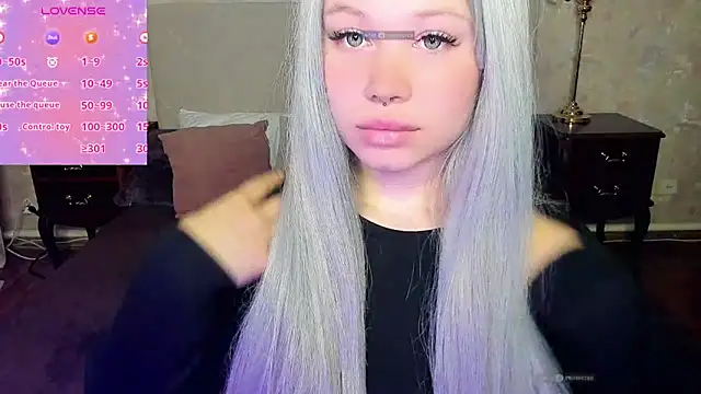 Snapshot of Diana_Dream chatting on October 7, 2025, 9:23 pm Diana Dream online show from October 7, 2025, 9:23 pm