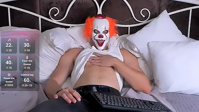 ChaseMuscular online show from October 31, 2025, 11:00 am