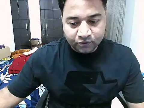 victorvicky69 online show from September 9, 2025, 6:51 pm