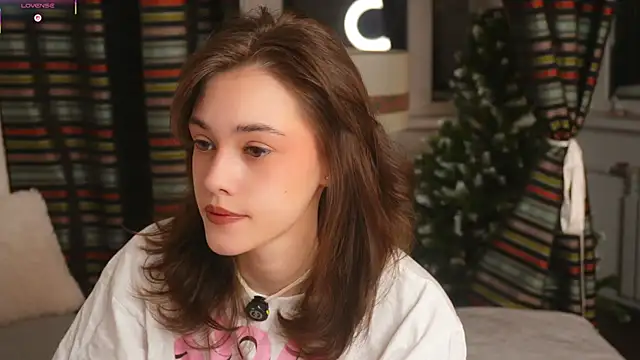 ttragedienne online show from December 23, 2025, 3:15 am