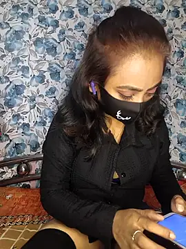 yours sugar babe online show from December 4, 2025, 10:46 am