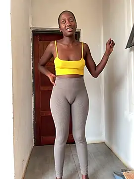 Snapshot of Melanin2002 chatting on April 2, 2026, 2:58 pm Melanin2002 online show from April 2, 2026, 2:58 pm