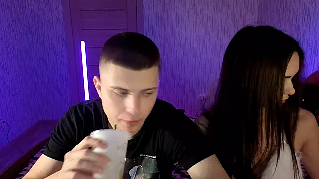 Denisx444 online show from November 13, 2025, 7:18 am