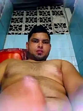 Darwinmoreno online show from November 30, 2025, 11:20 pm