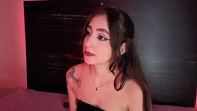 sharlot24 online show from November 25, 2025, 12:32 am