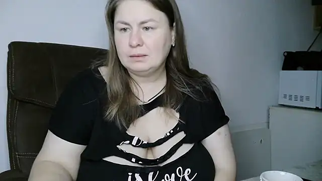 MartaXLove online show from November 15, 2025, 11:07 am