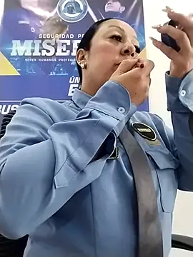 CRISTAL  11 online show from November 17, 2025, 1:17 pm