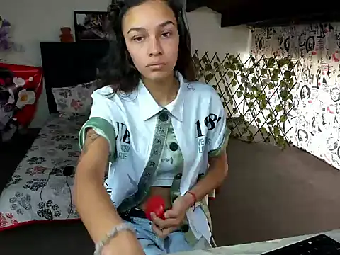 Skylovershot online show from January 17, 2026, 1:38 pm