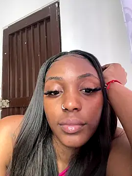 zaracollins01 online show from December 13, 2025, 10:15 pm