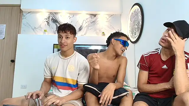 GRETTY BOYS online show from October 20, 2025, 7:20 am