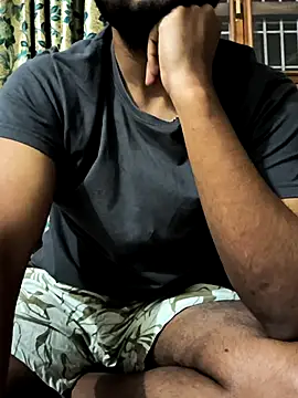 hunk7714 online show from November 14, 2025, 5:33 pm