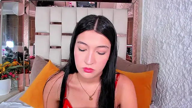 chloeriveraa online show from November 24, 2025, 10:09 pm