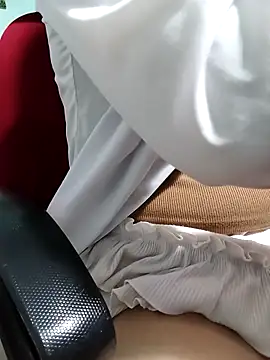 Tasu774 online show from November 14, 2025, 1:15 am