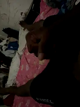 babybaby2000- online show from September 11, 2025, 12:33 am