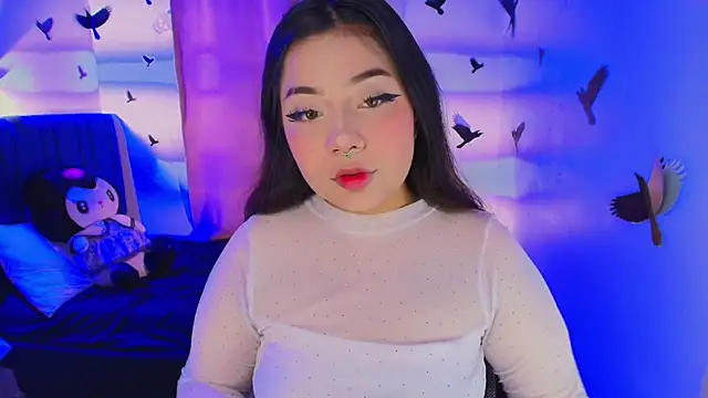 Snapshot of annie-russel chatting on October 3, 2025, 12:18 am annie-russel online show from October 3, 2025, 12:18 am