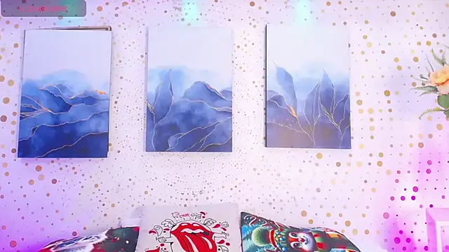 Emily Vaughan online show from December 17, 2025, 3:01 am