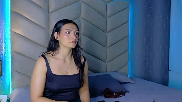 samiradoll online show from September 29, 2025, 4:06 am