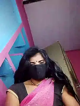 Snapshot of Rashili_jaan chatting on October 18, 2025, 7:14 pm Rashili jaan online show from October 18, 2025, 7:14 pm