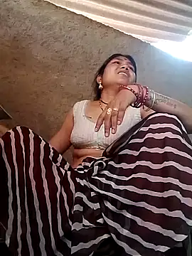 Snapshot of Rashili_jaan chatting on November 8, 2025, 3:39 am Rashili jaan online show from November 8, 2025, 3:39 am