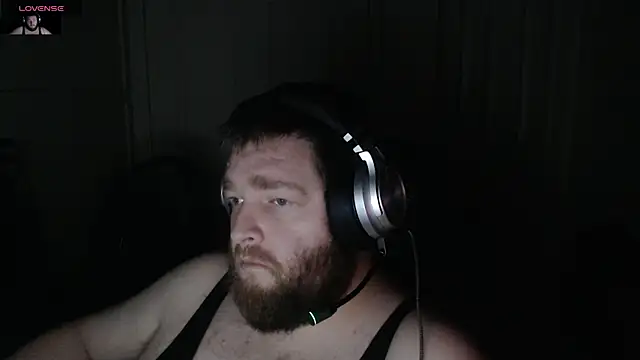 NeedyGlister online show from November 7, 2025, 8:58 am