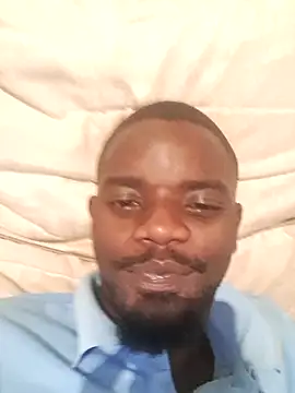 Snapshot of KwaneleK1 chatting on November 11, 2025, 6:08 pm KwaneleK1 online show from November 11, 2025, 6:08 pm