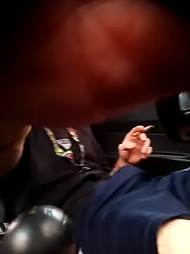 Snapshot of DebutingPathway chatting on October 13, 2025, 1:00 pm DebutingPathway online show from October 13, 2025, 1:00 pm