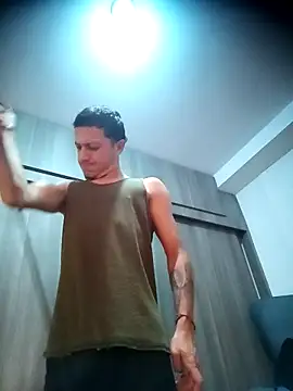 Snapshot of DebutingPathway chatting on October 18, 2025, 4:41 pm DebutingPathway online show from October 18, 2025, 4:41 pm