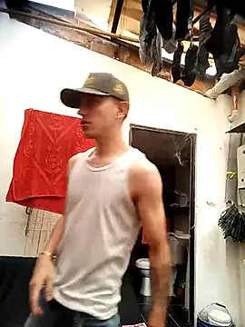 Snapshot of DebutingPathway chatting on October 29, 2025, 1:46 pm DebutingPathway online show from October 29, 2025, 1:46 pm