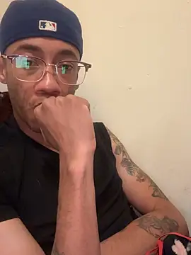 HookedIndocin online show from March 11, 2026, 6:19 am