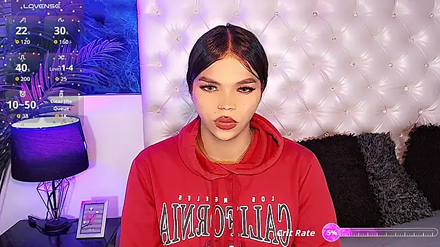 Valeria Swett  online show from November 8, 2025, 9:57 pm